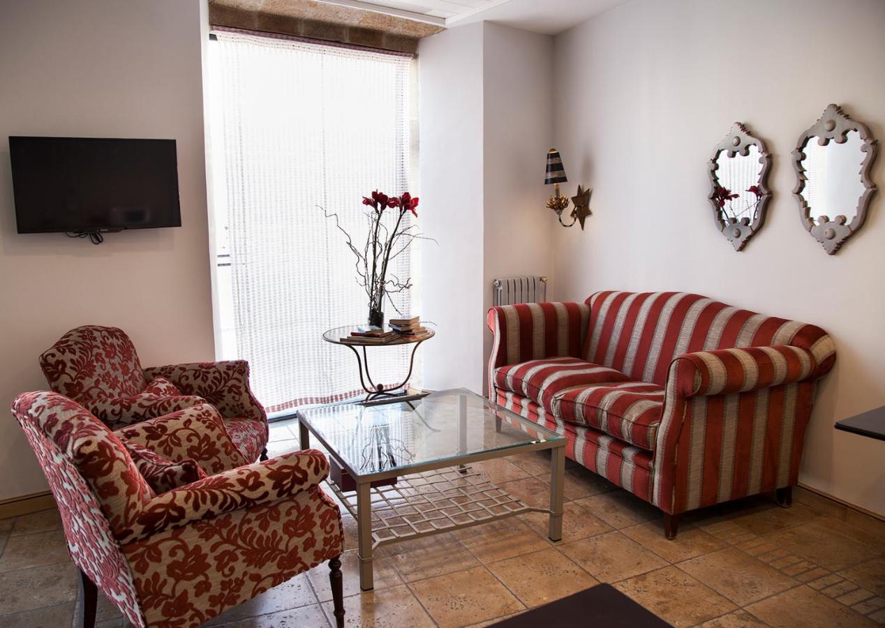 Hotel Soria Plaza Mayor Bagian luar foto